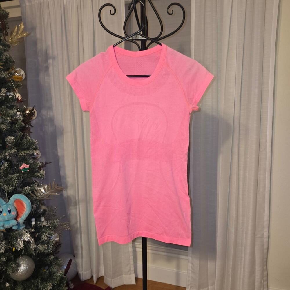 lululemon athletica Neon Pink Short Sleeve Top